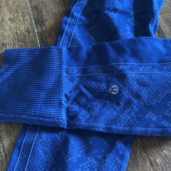 Lululemon Seamless Heathered Sapphire Blue Ebb to Street Pant Size 6 - Picture 7 of 8